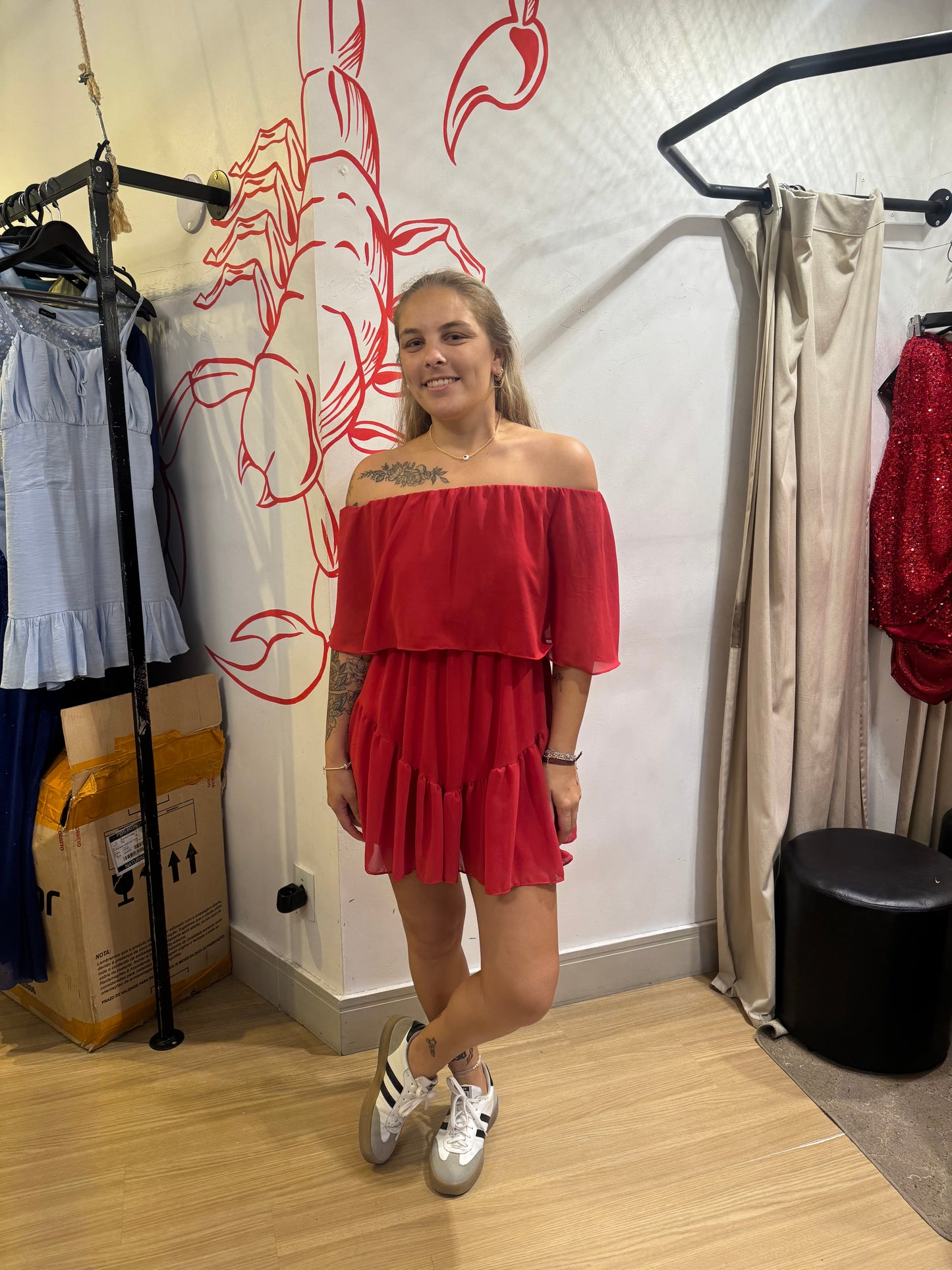 Vestido Tomara-que-Caia com Babados