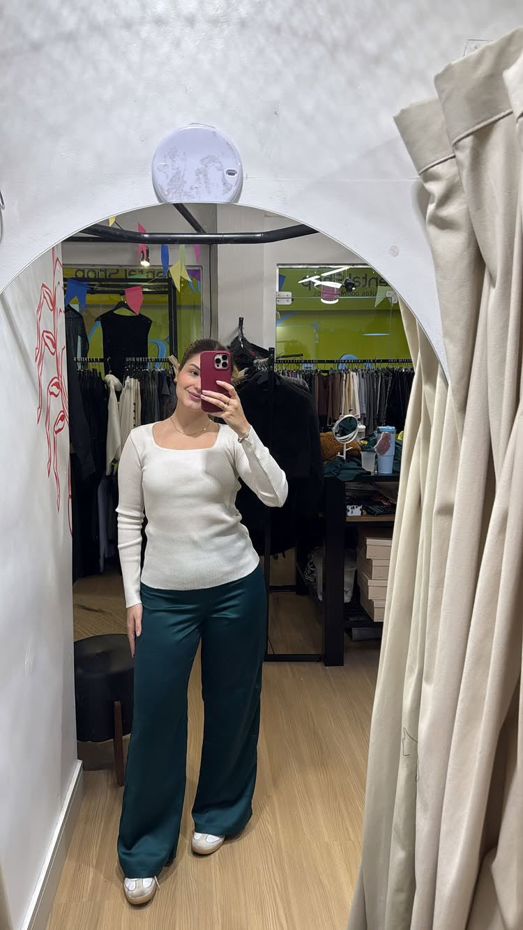 Blusa básica tricot branco