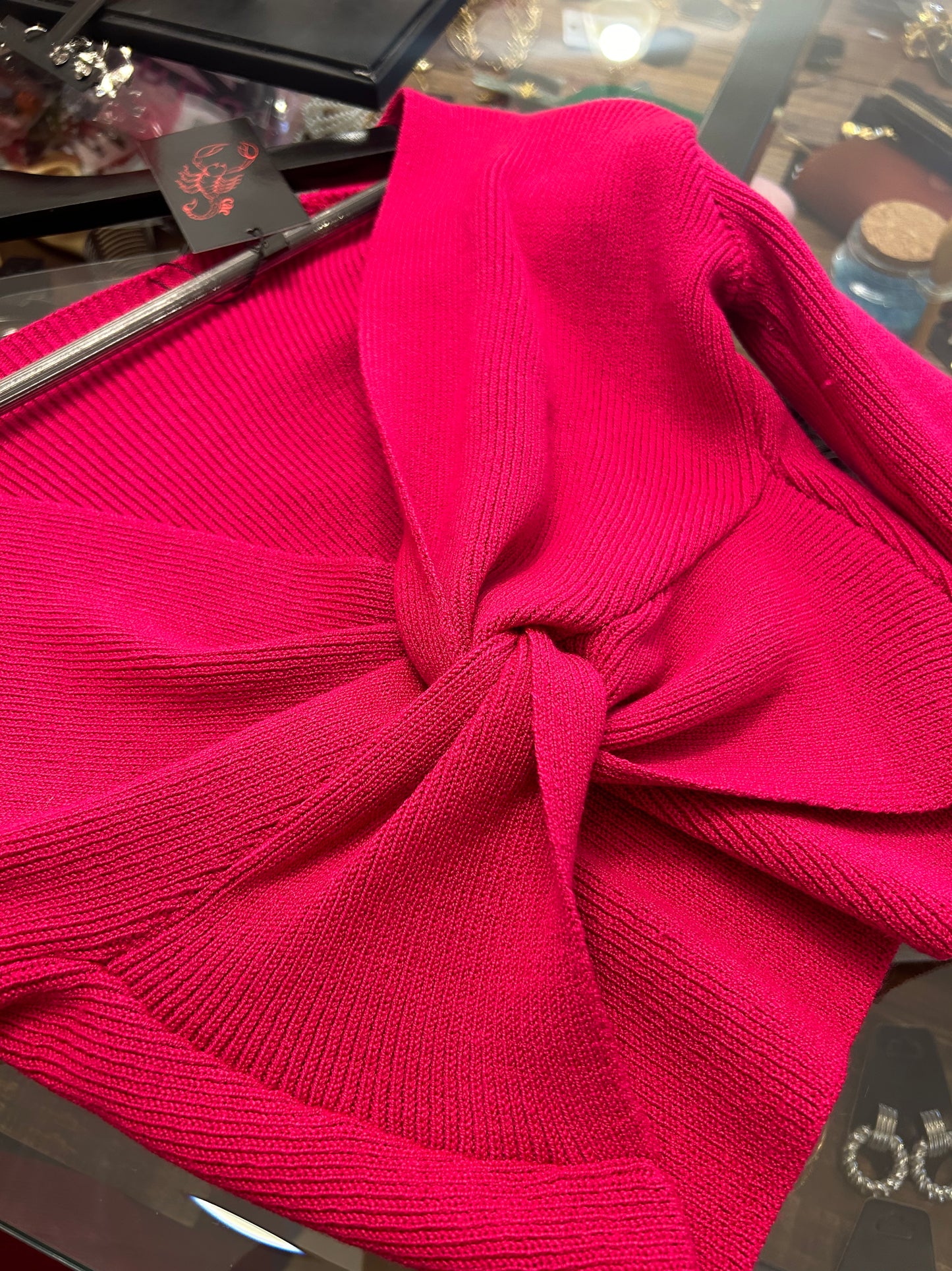 Cropped tricot com detalhe transpassado