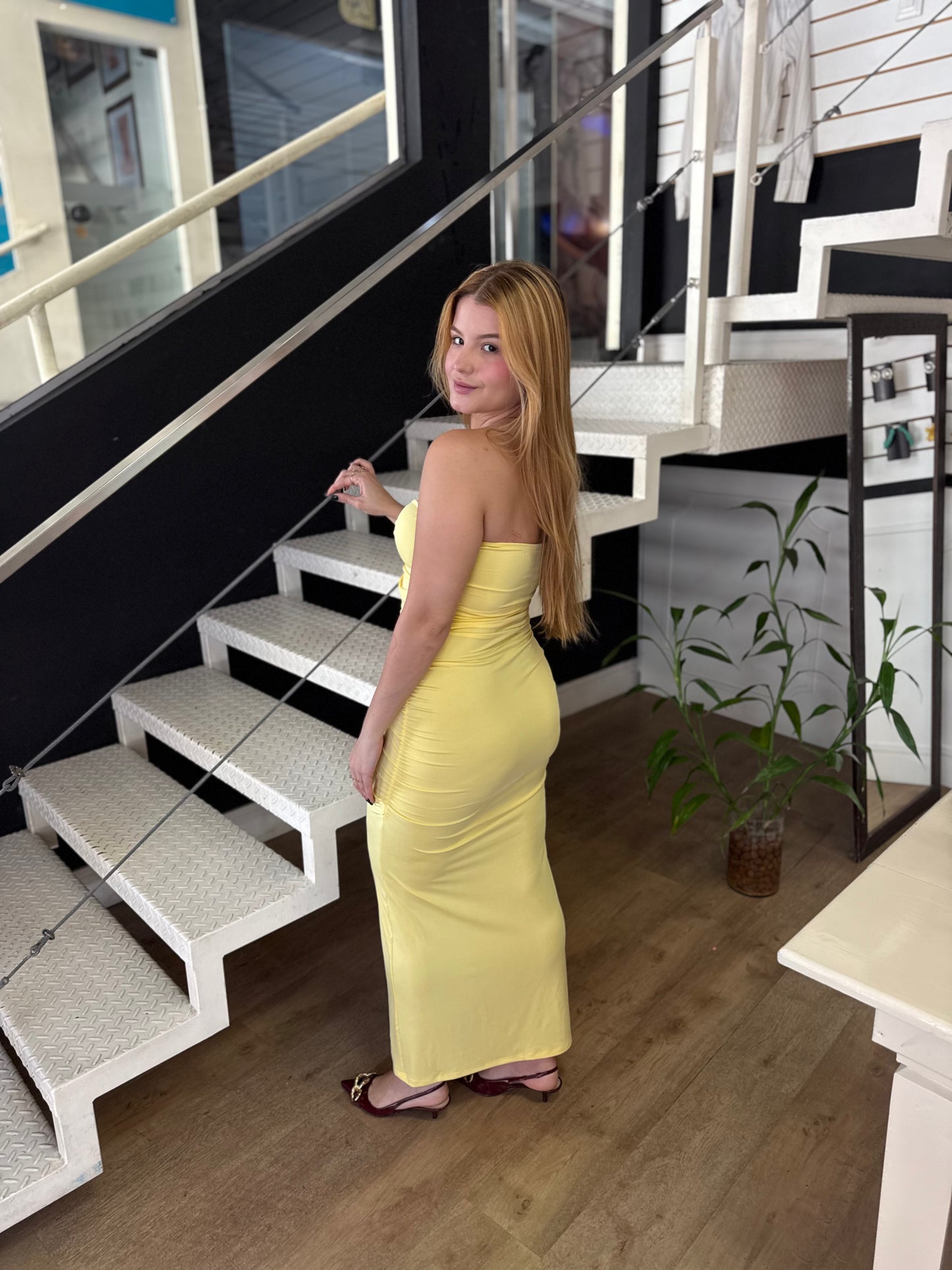 Vestido Longo Amarelo