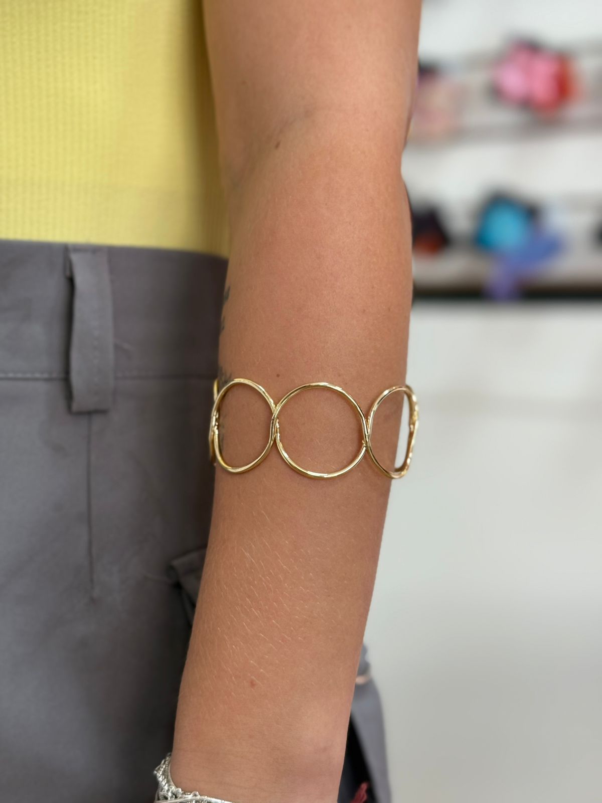 Bracelete Dourado Argolas