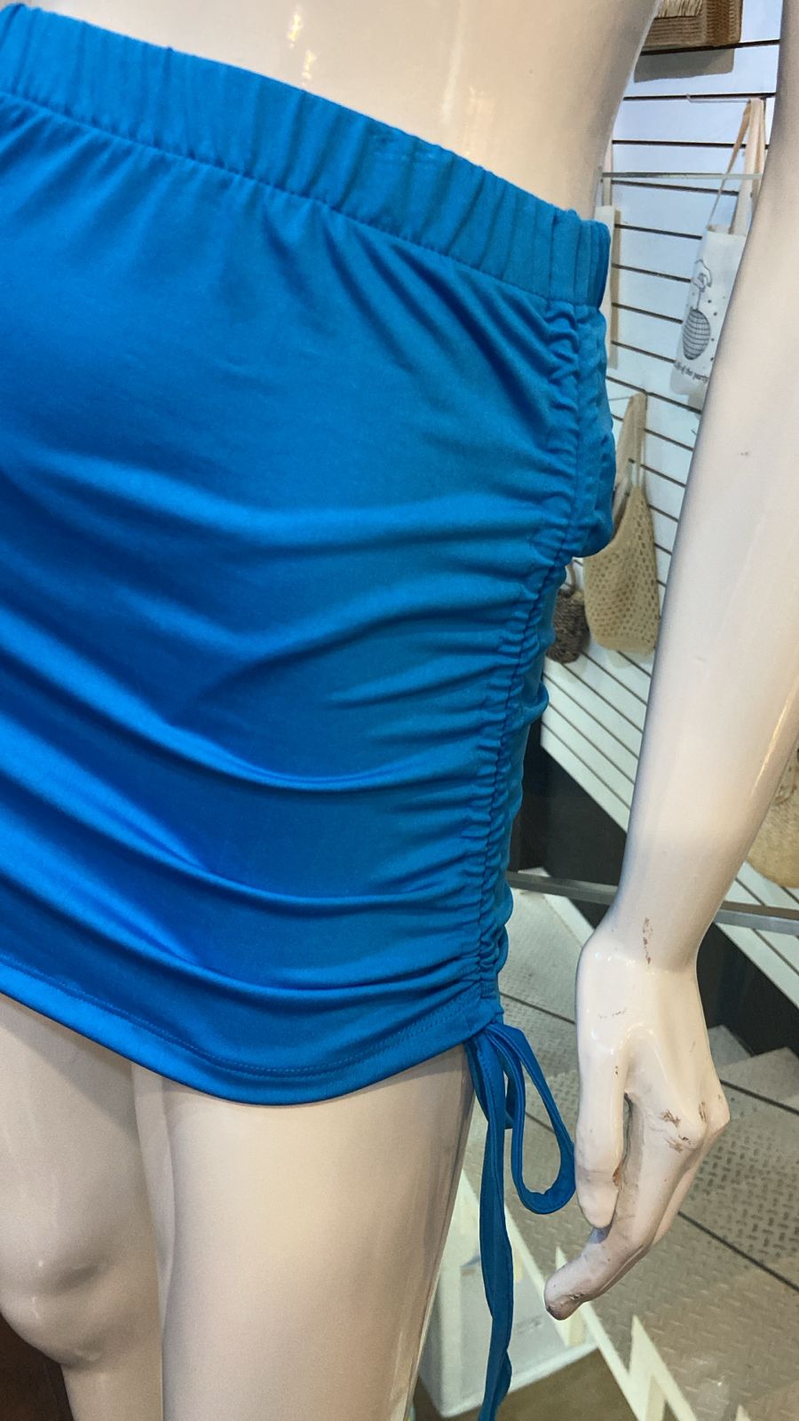 Conjunto Azul com Saia Ajustável