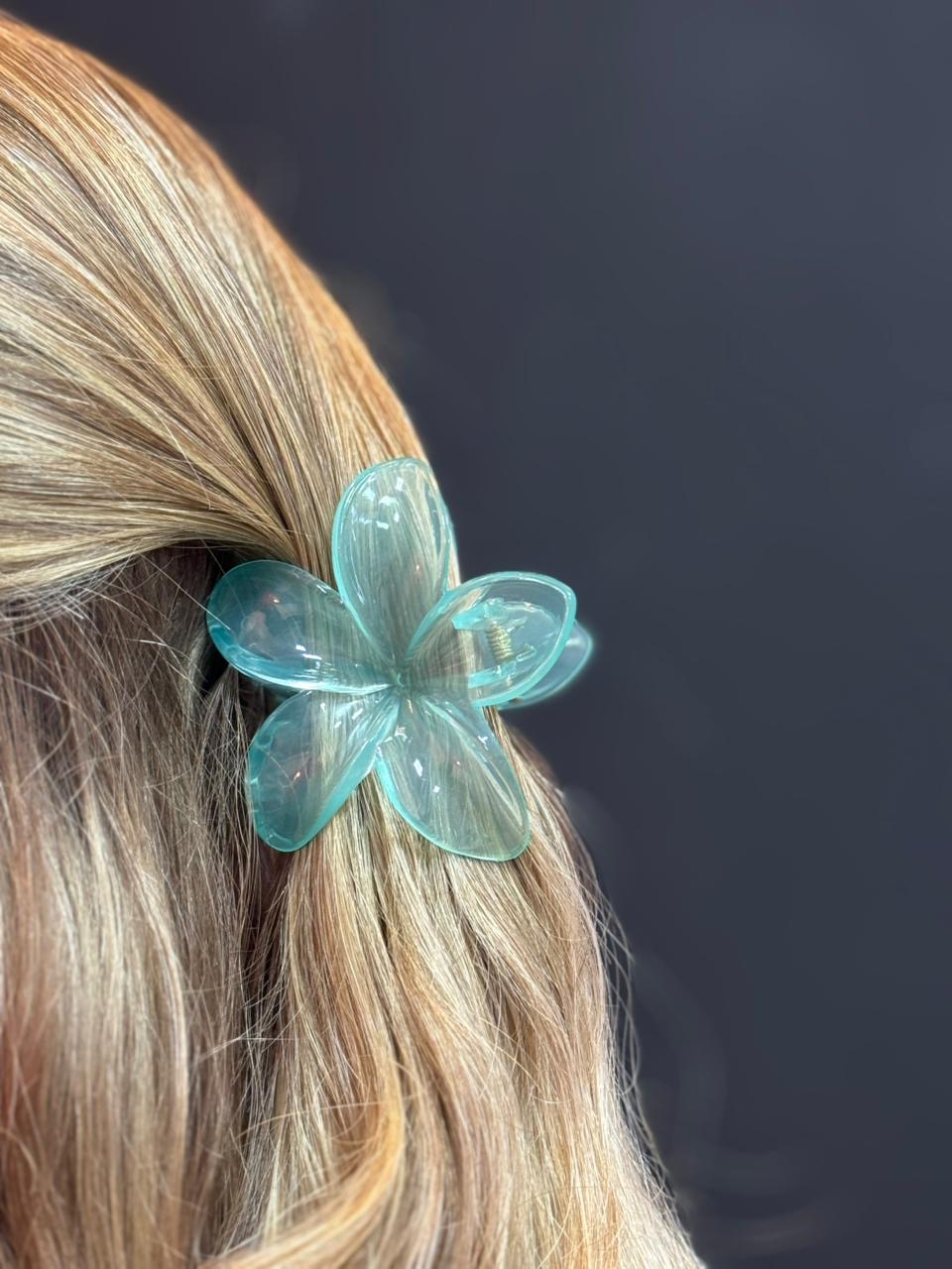 Piranha Flor Azul Translúcida