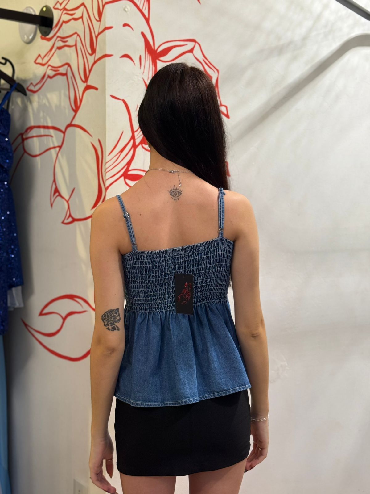 Blusa jeans com lastex