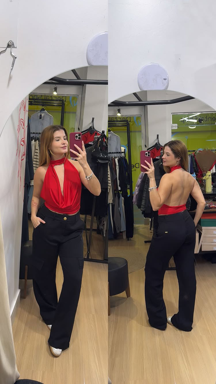 Blusa com decote na frente