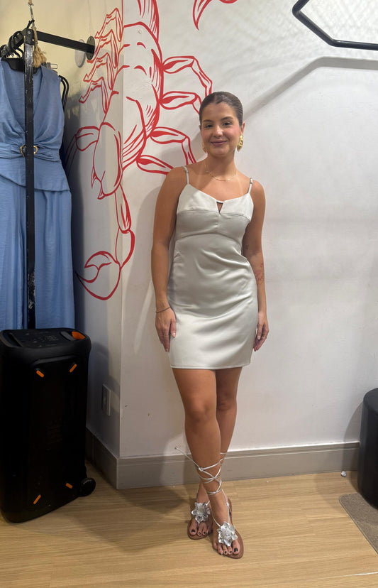 Vestido Curto Acetinado Prata