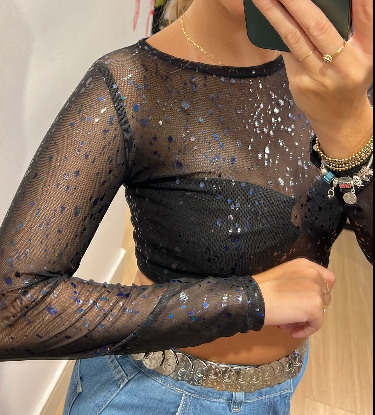 Cropped de tule com detalhe metalizado