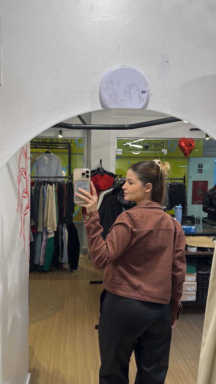 Jaqueta jeans marrom