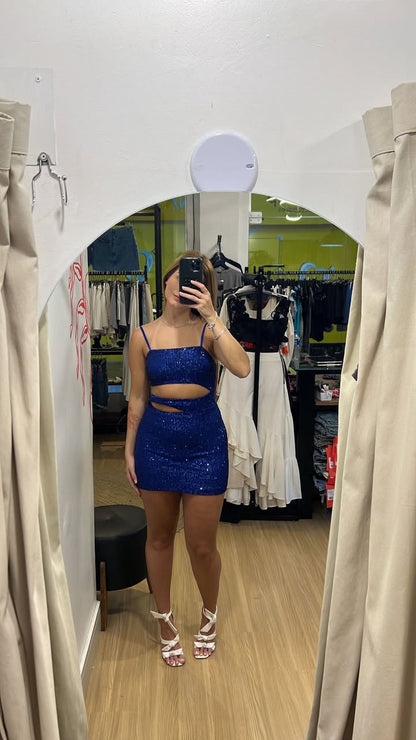 Vestido paetê com abertura