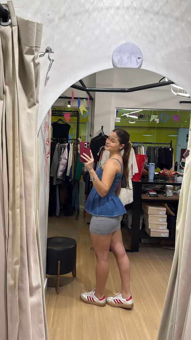 Blusa jeans com lastex