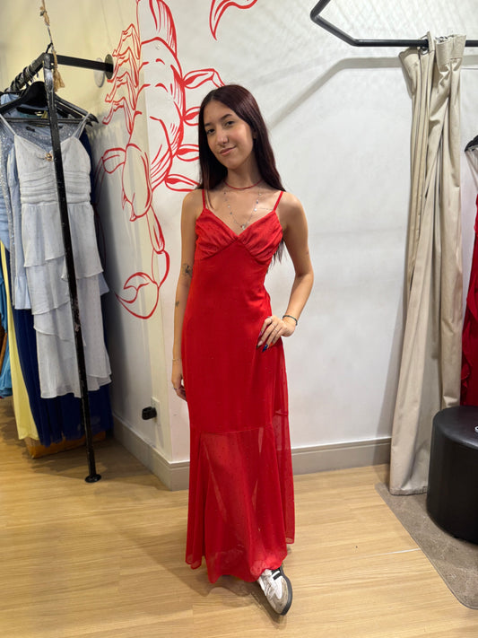Vestido Vermelho Longo com Detalhes no Tecido