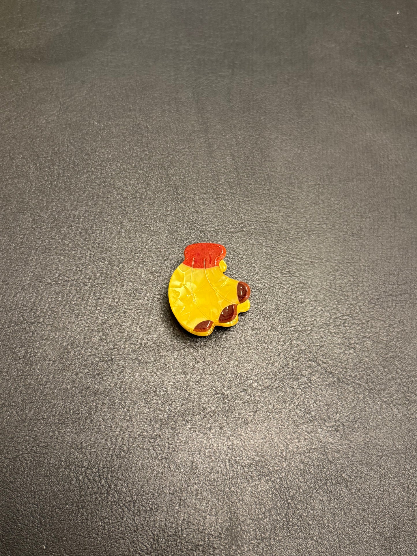 Mini piranha banana