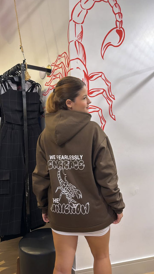 Moletom escorpião marrom