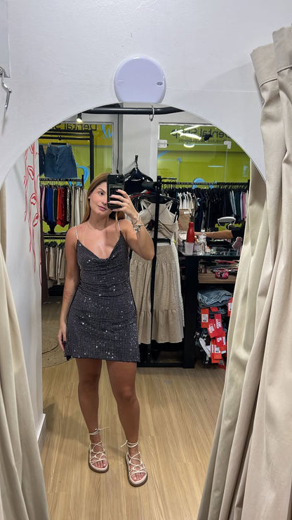 Vestido todo em strass termocolados