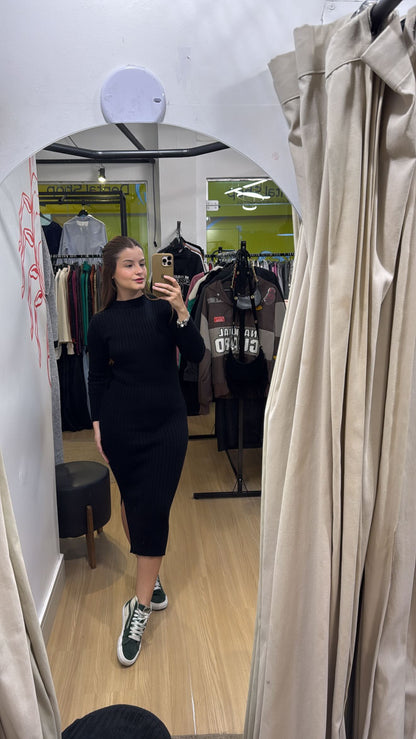 Vestido manga longa tricot midi