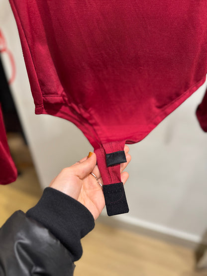 Body manga longa recorte quadrado