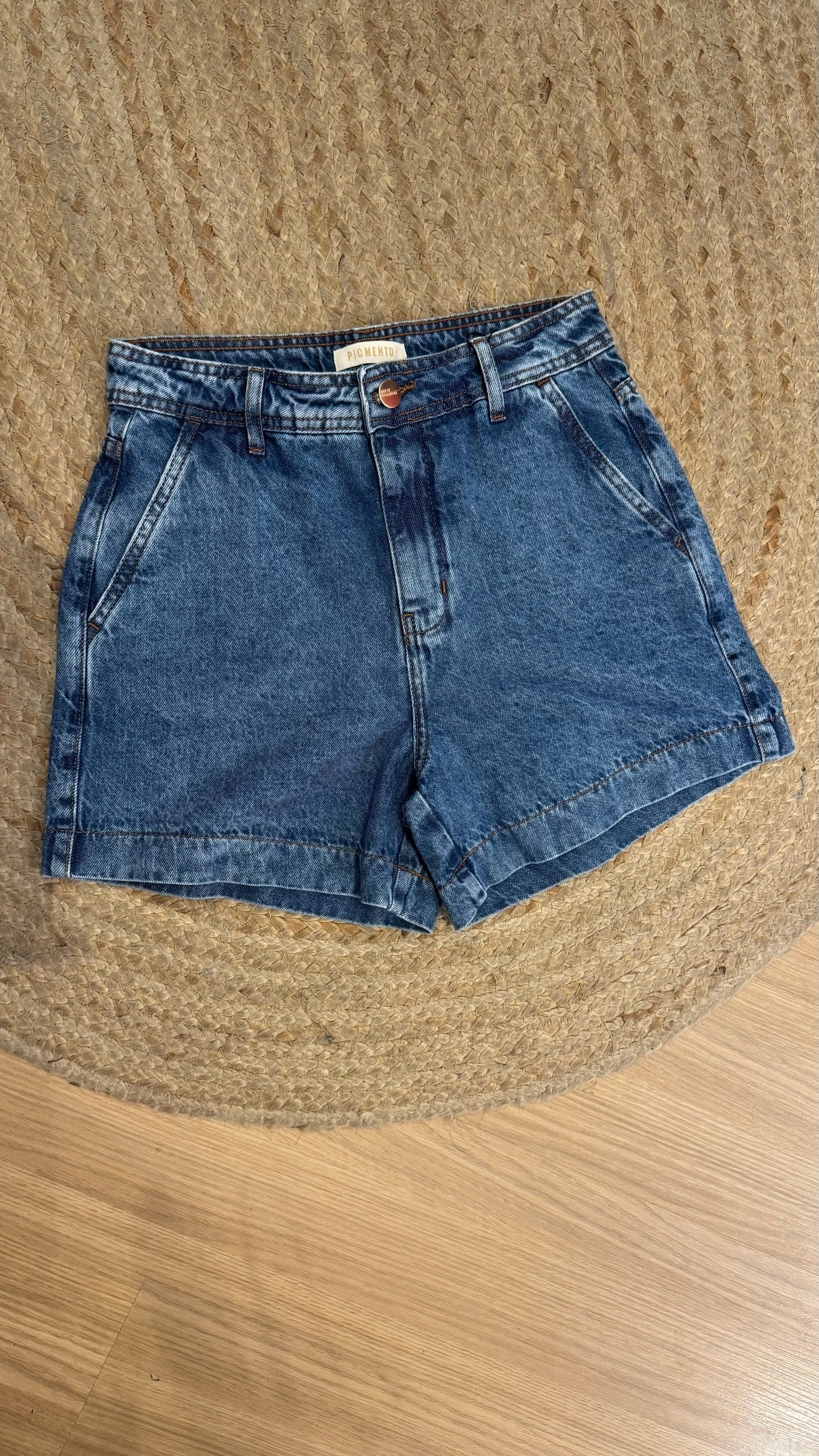 Shorts jeans azul básico