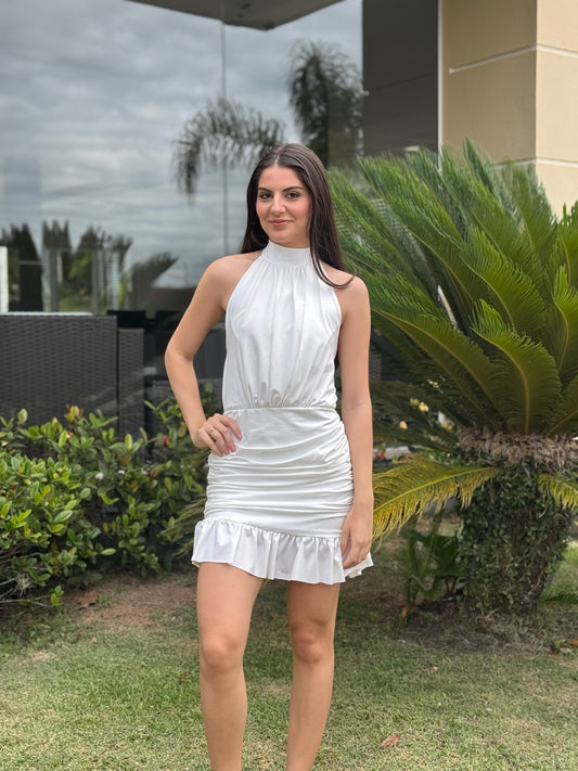 Vestido com Amarração no Pescoço e Abertura nas Costas