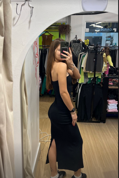 Vestido midi tomara que caia canelado