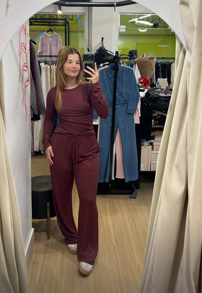 Blusa manga longa em textura wafle