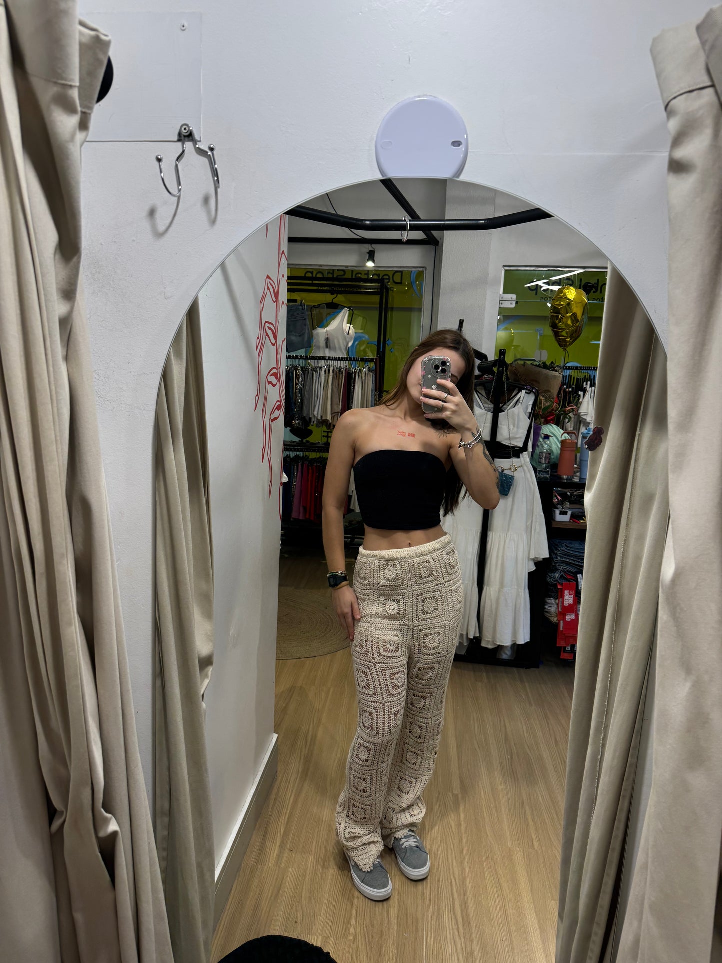 Calça tricot areia