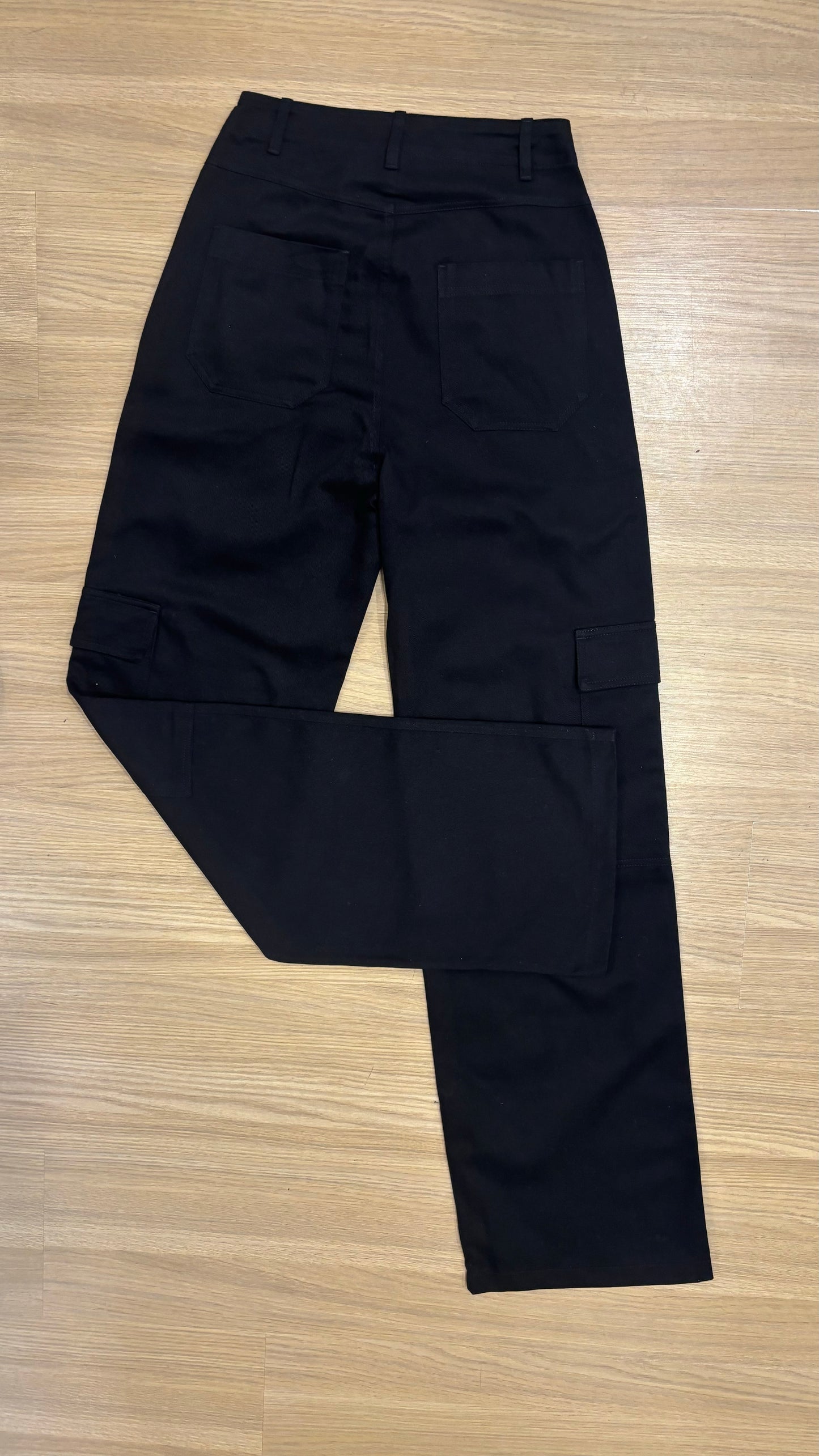 Calça cargo cinza escuro