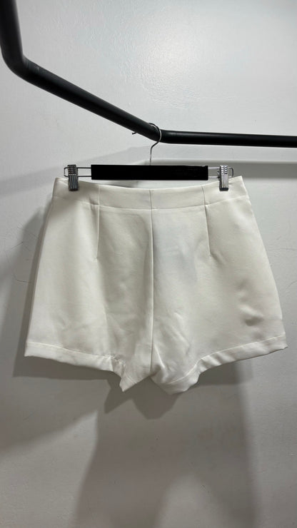 Shorts saia alfaiataria branco