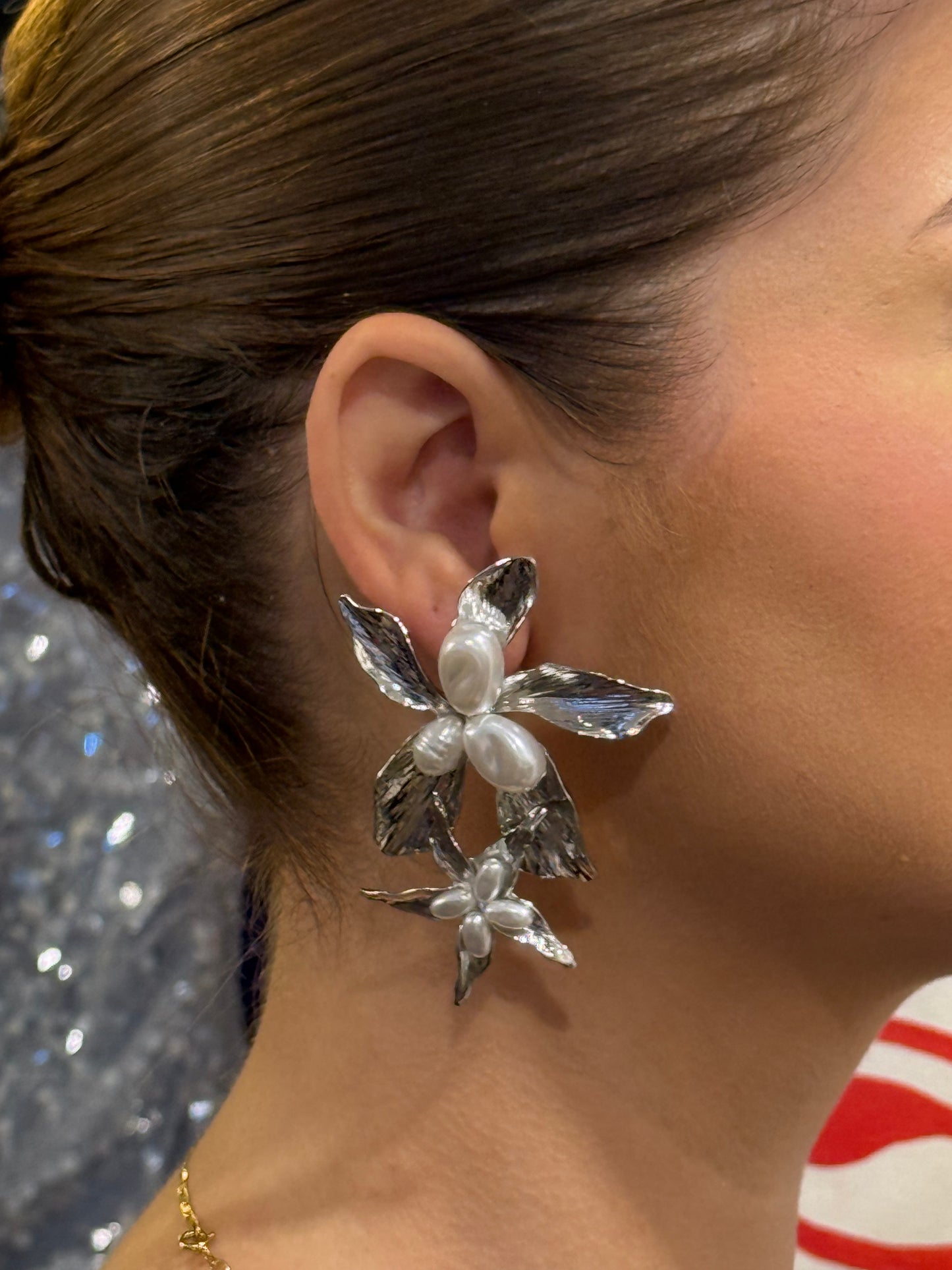 Brinco Flores com Pérola