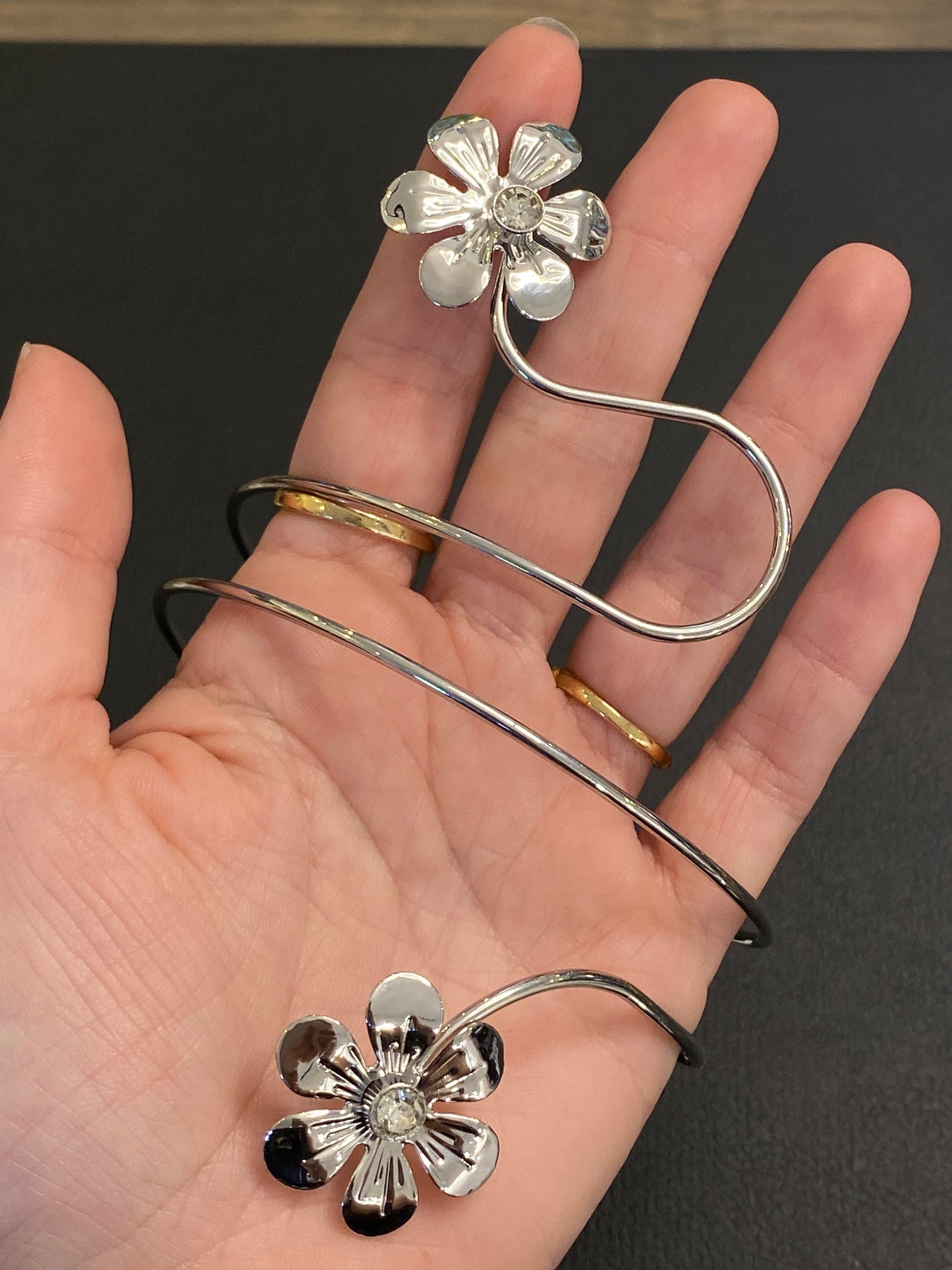 Bracelete flor prata