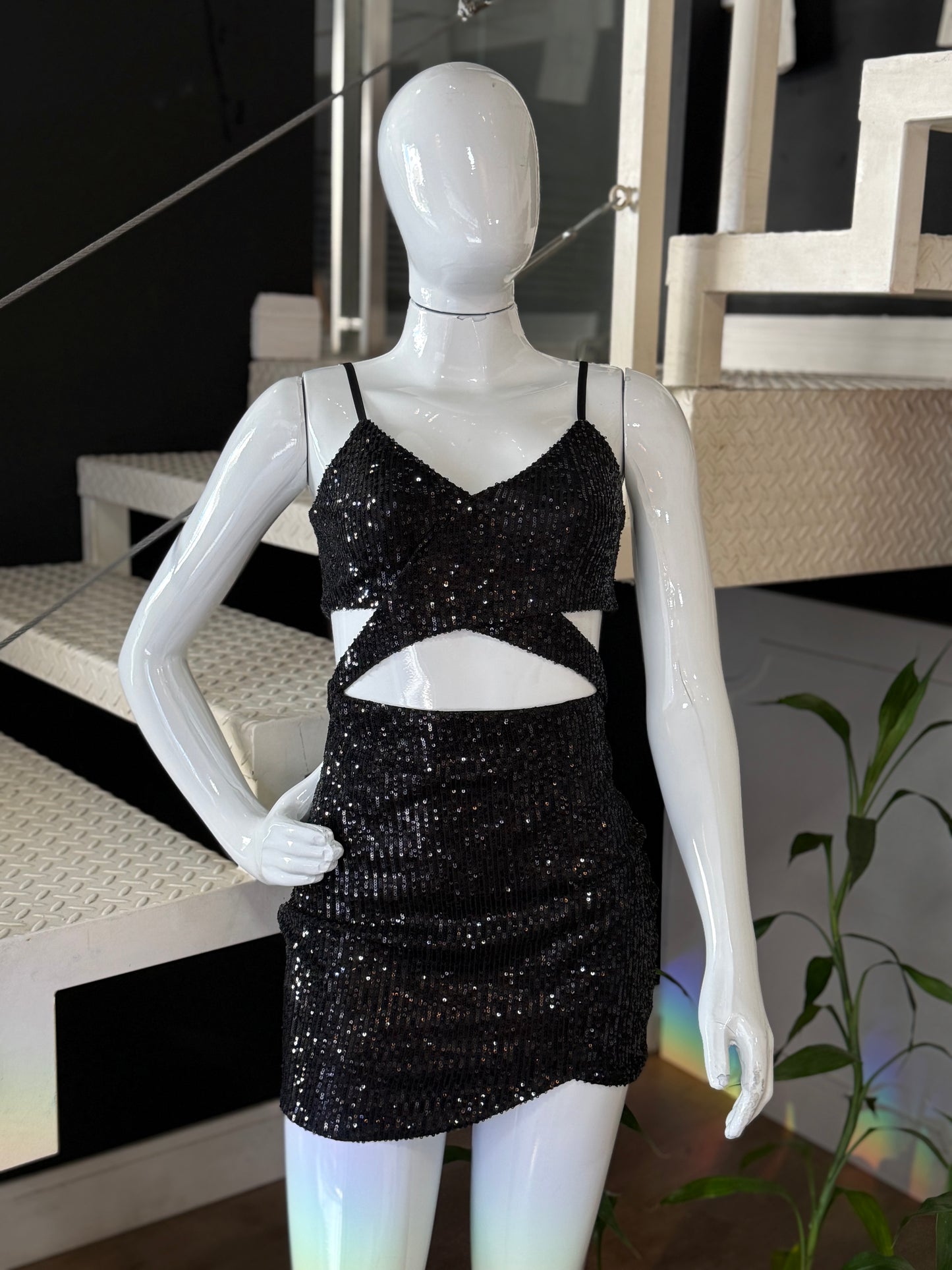 Vestido Paetê Cruzado Preto