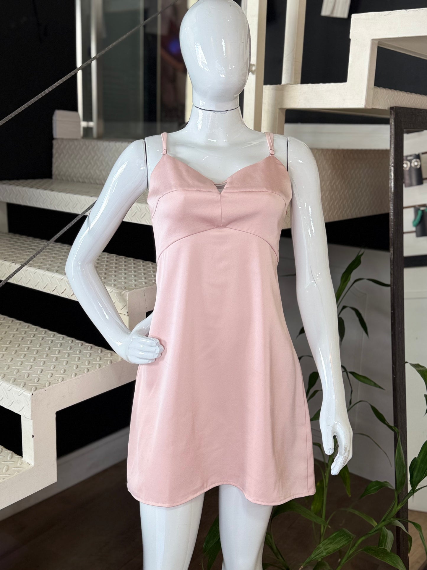 Vestido Acetinado Rosa