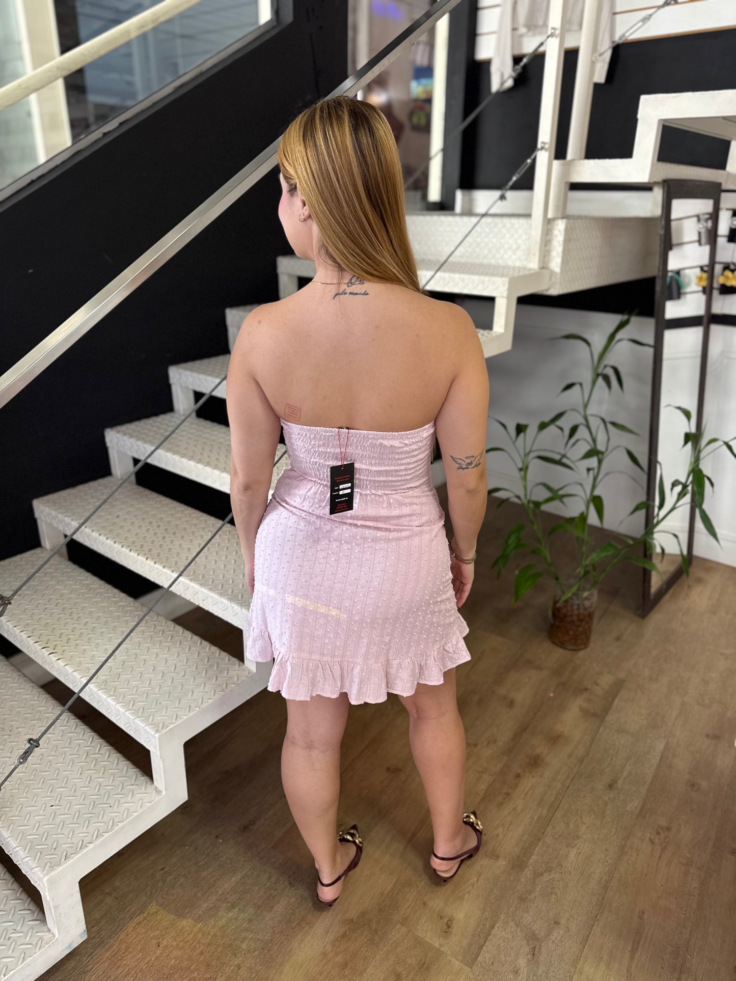 Vestido Rosa Tomara que Caia com Babado