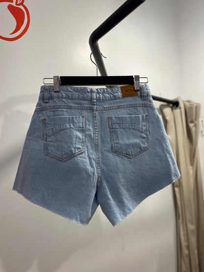 Shorts jeans lavação clara