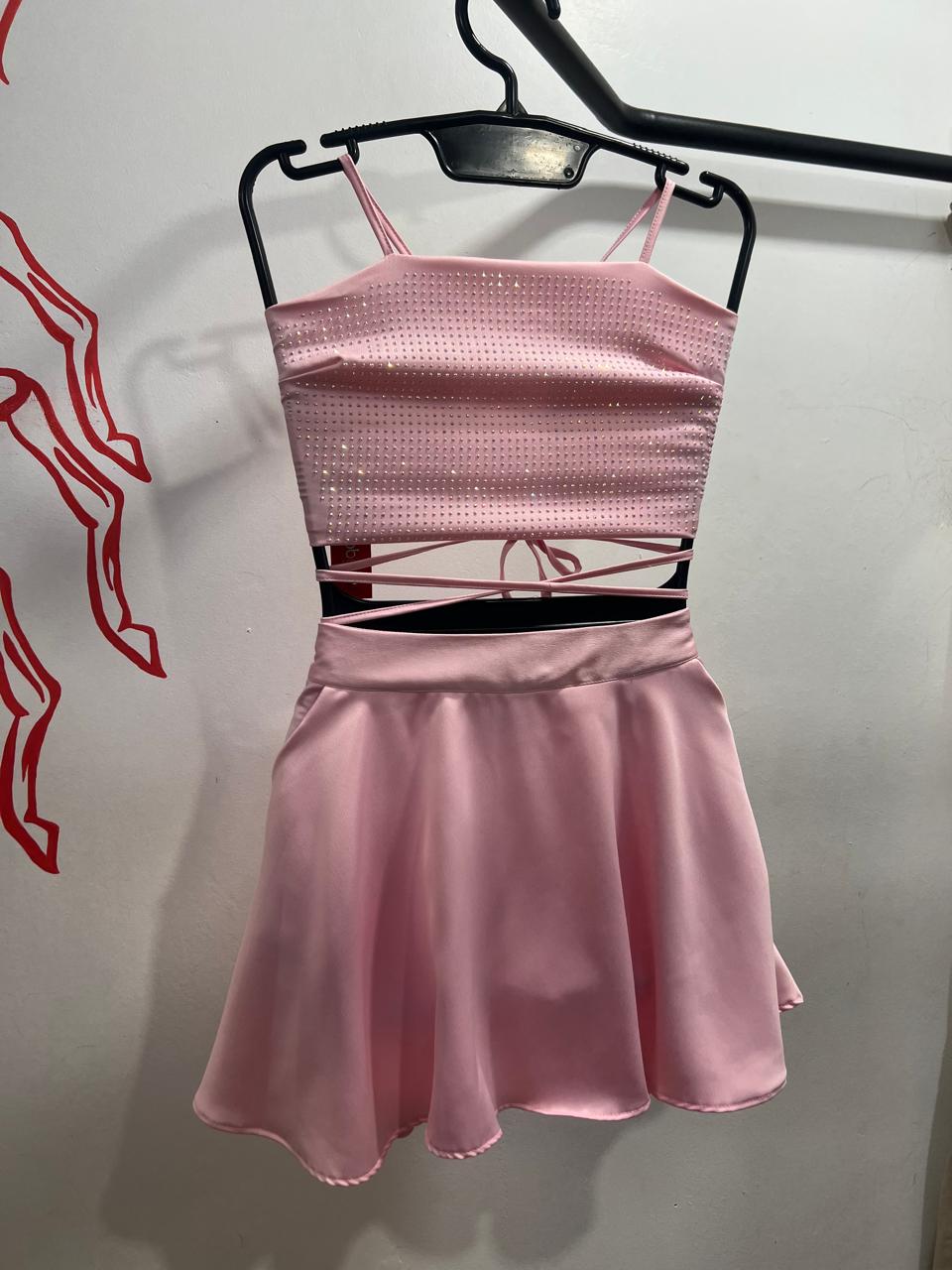 Conjunto acetinado rosa bebê