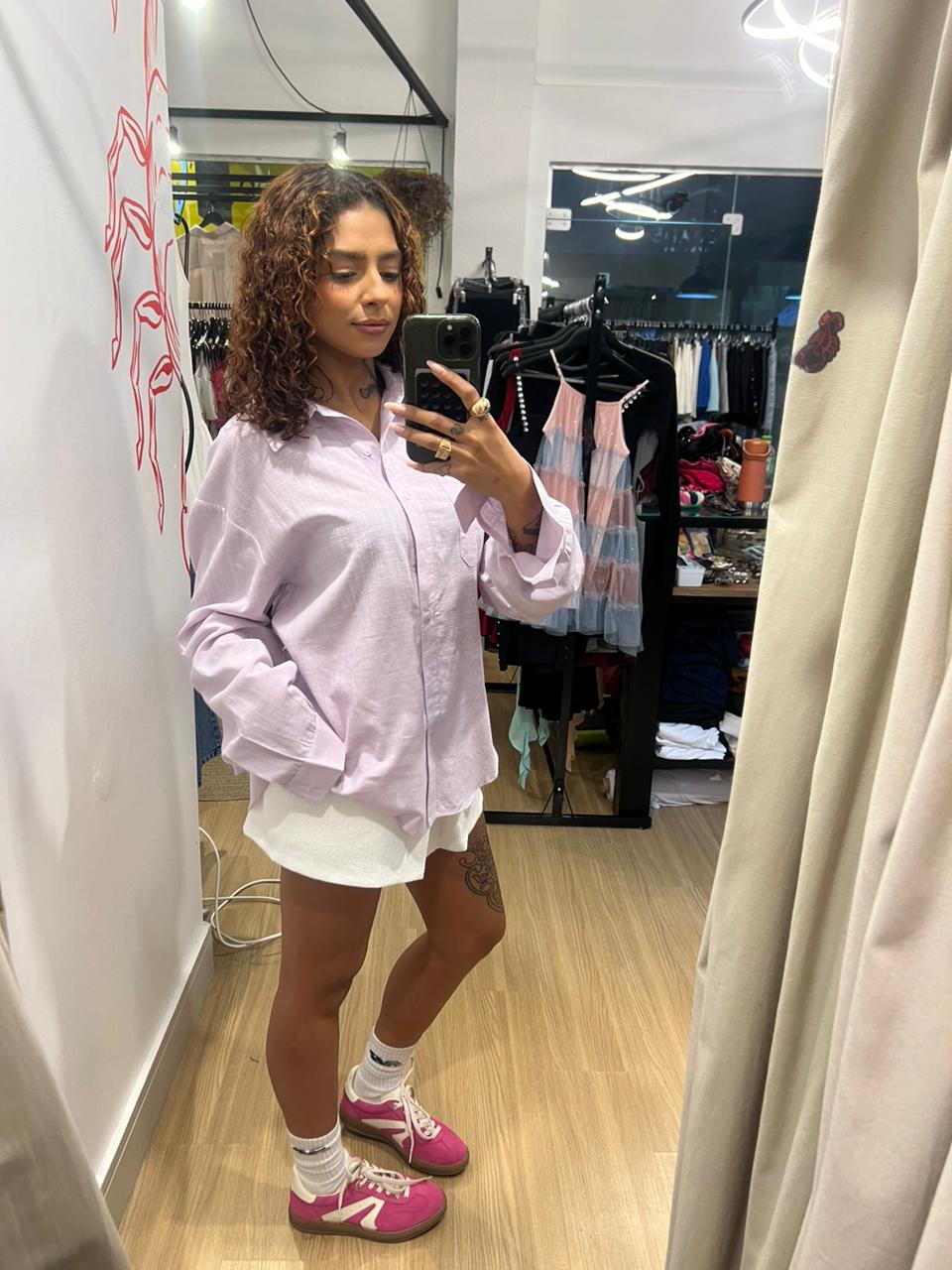 Camisa oversized leve