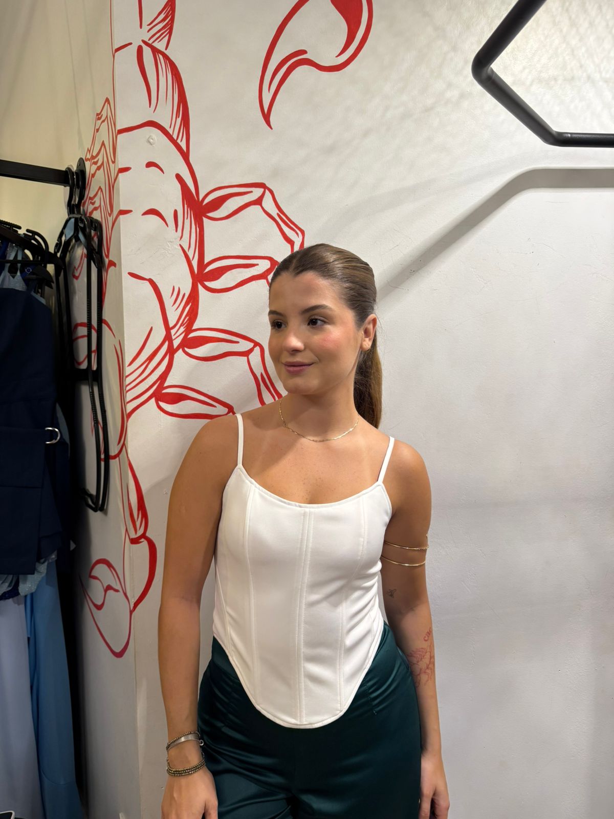 Corset com alças e amarração