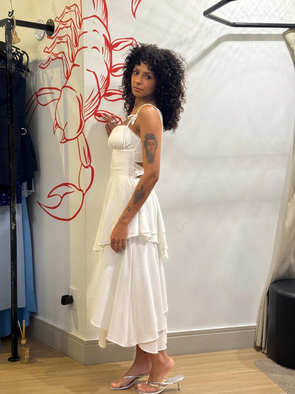 Vestido Midi Camadas Assimétricas