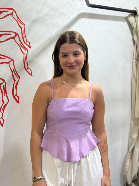 Cropped com babados na barra lilás