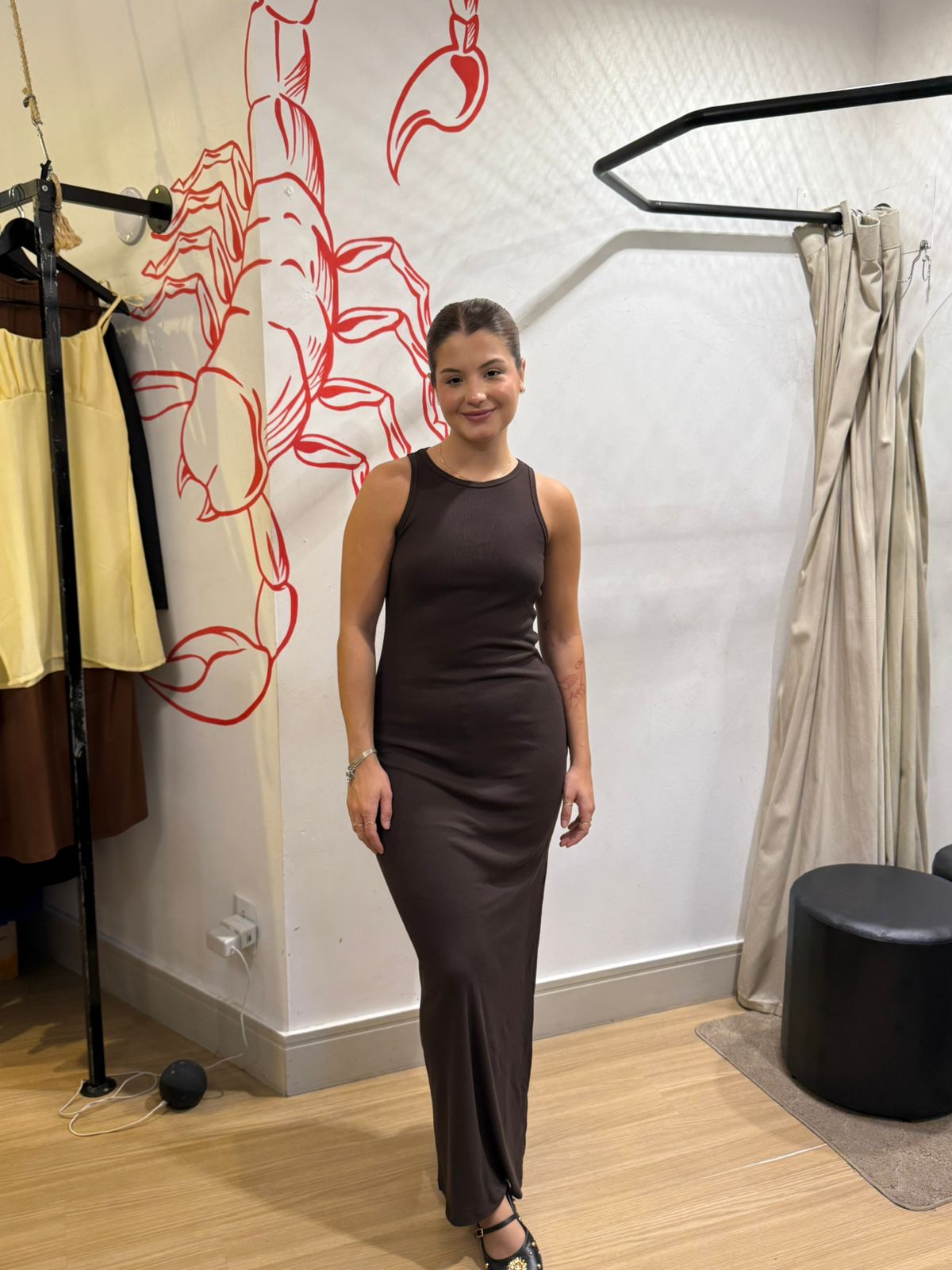 Vestido Longo Marrom Canelado