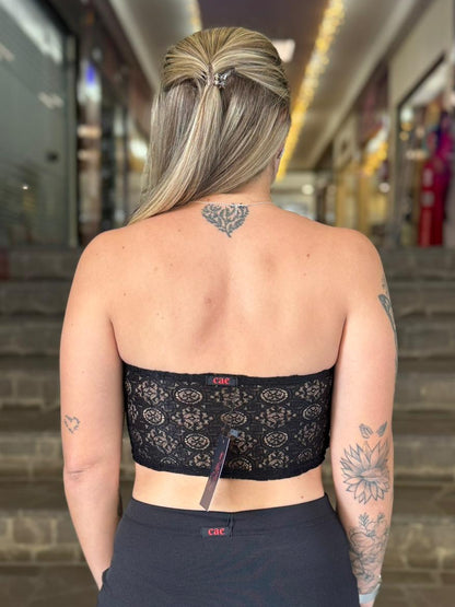 Cropped Tomara que Caia de Renda Cae