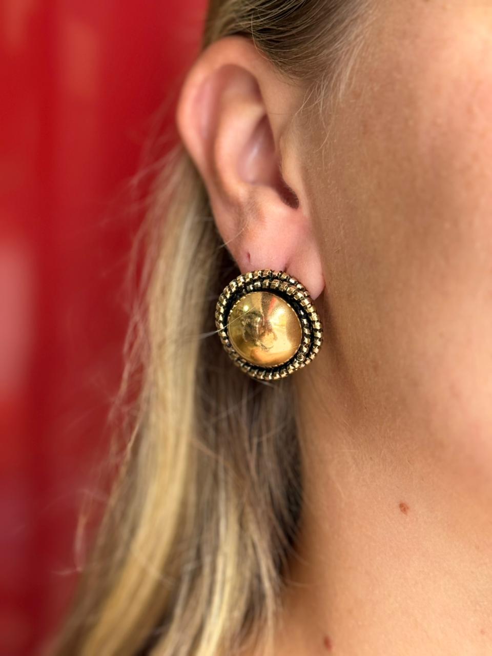 Brinco Dourado Vintage Redondo