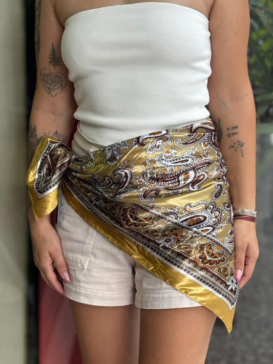 Lenço Estampado Dourado