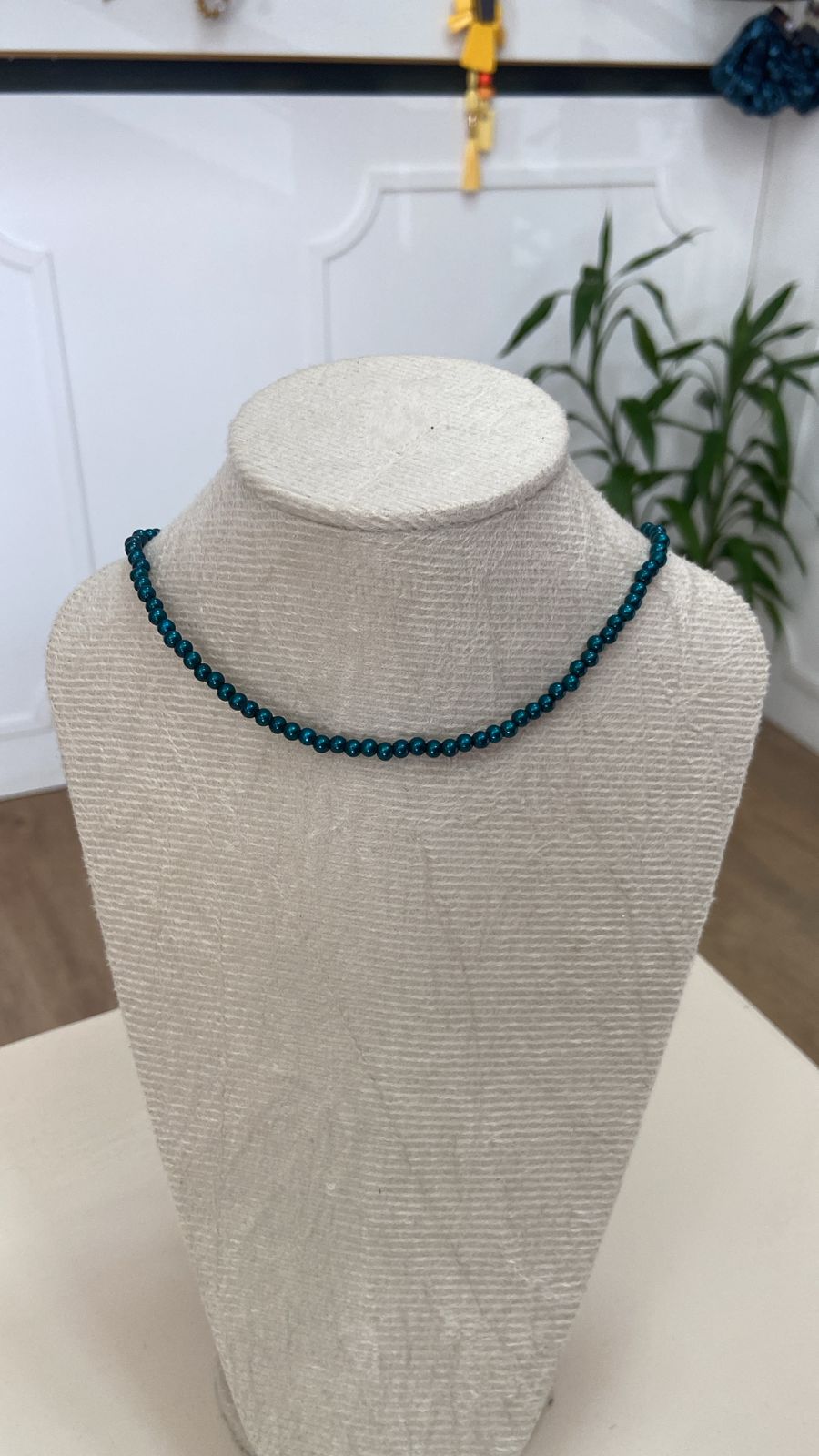 Colar Miçangas Azul Petróleo