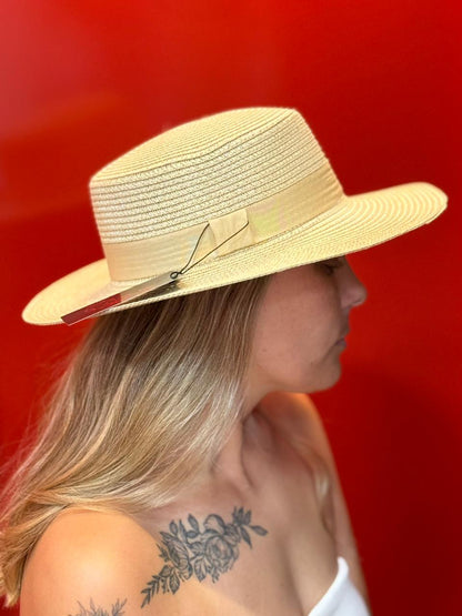 Chapéu Palha Natural – Aba Média com Fita Elegante