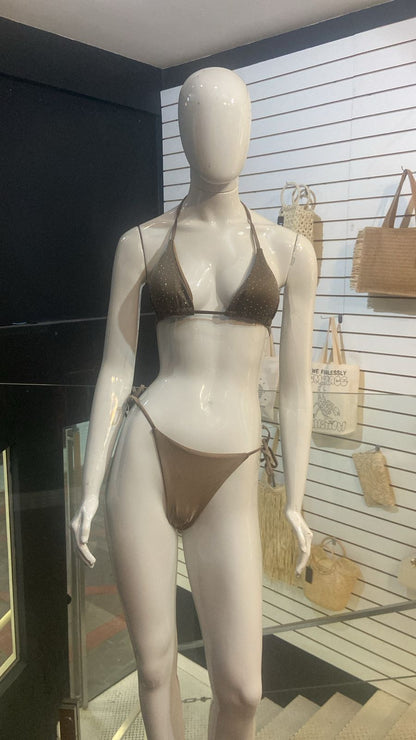 Conjunto Biquini+Saída de Praia com Brilho