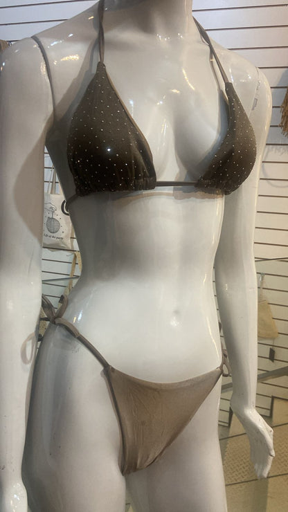 Conjunto Biquini+Saída de Praia com Brilho