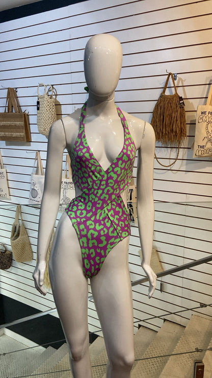 Maiô Halter Recortes Onça Neon