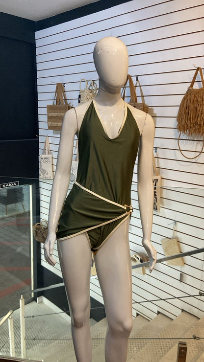 Conjunto Maiô + Pareô Verde Militar com Acabamento Off