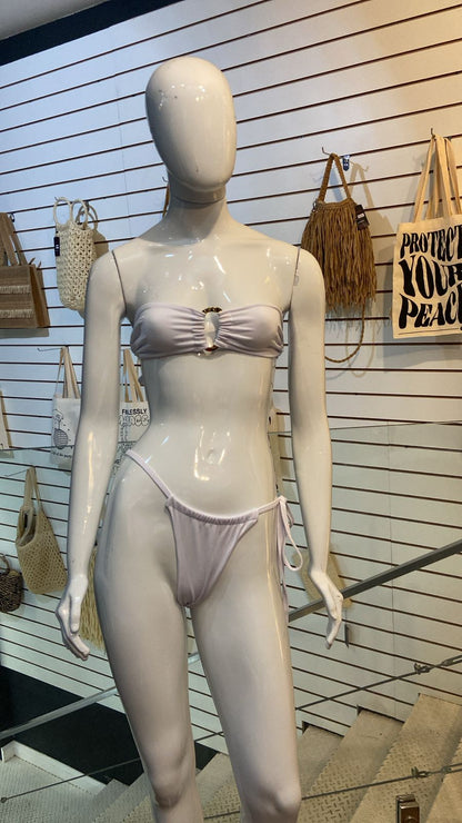 Biquíni Branco com Detalhe Dourado