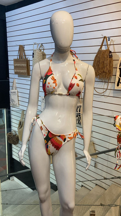 Conjunto 3 Peças Estampado com Saia Ajustável